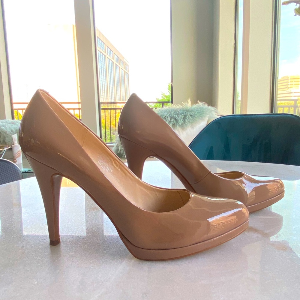 Nine West Women's Kristal Patent Leather Dress Pump - brand new